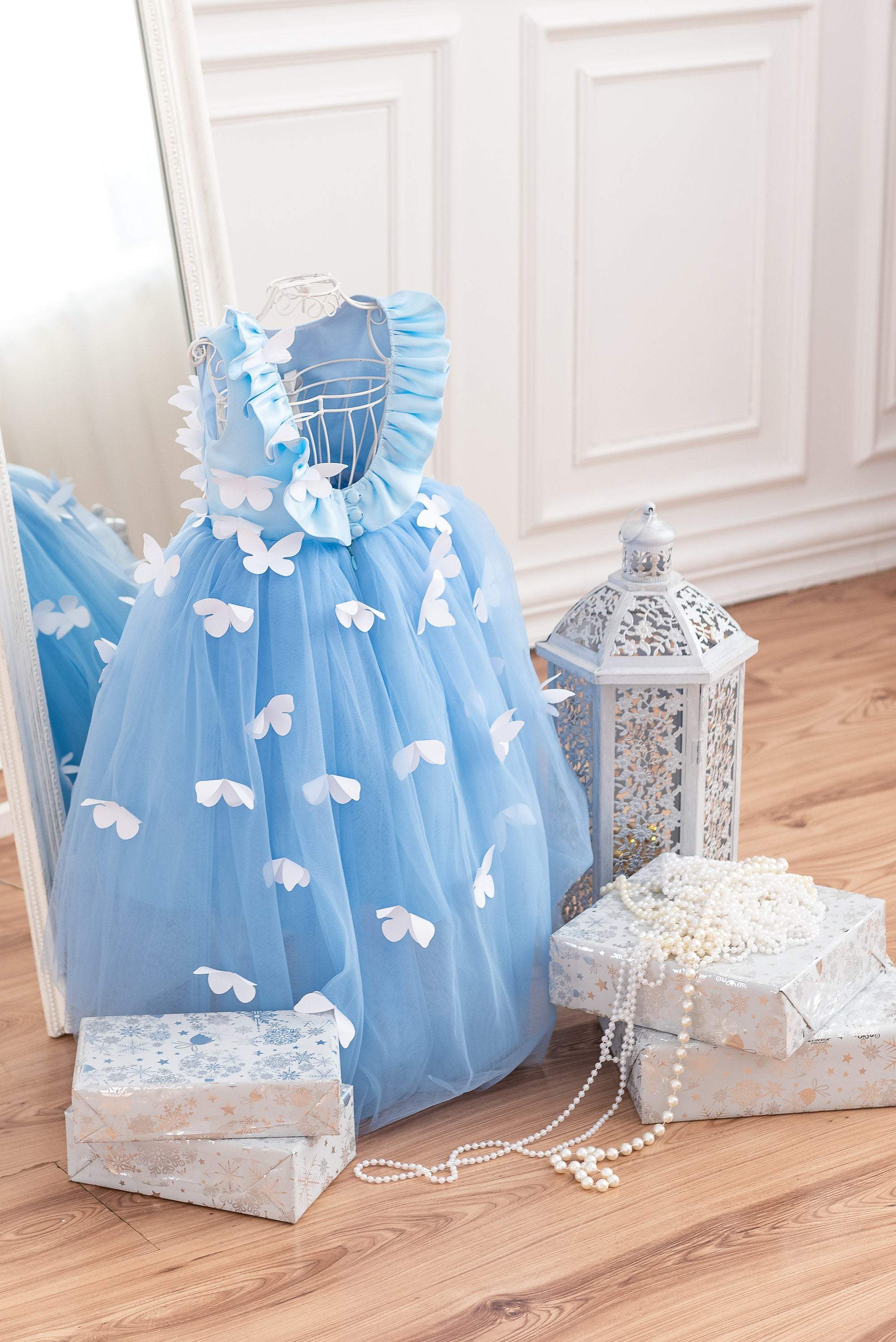 Light blue dress with white butterflies "Claire" for little princesses Light blue dress with white butterflies "Claire" for little princesses