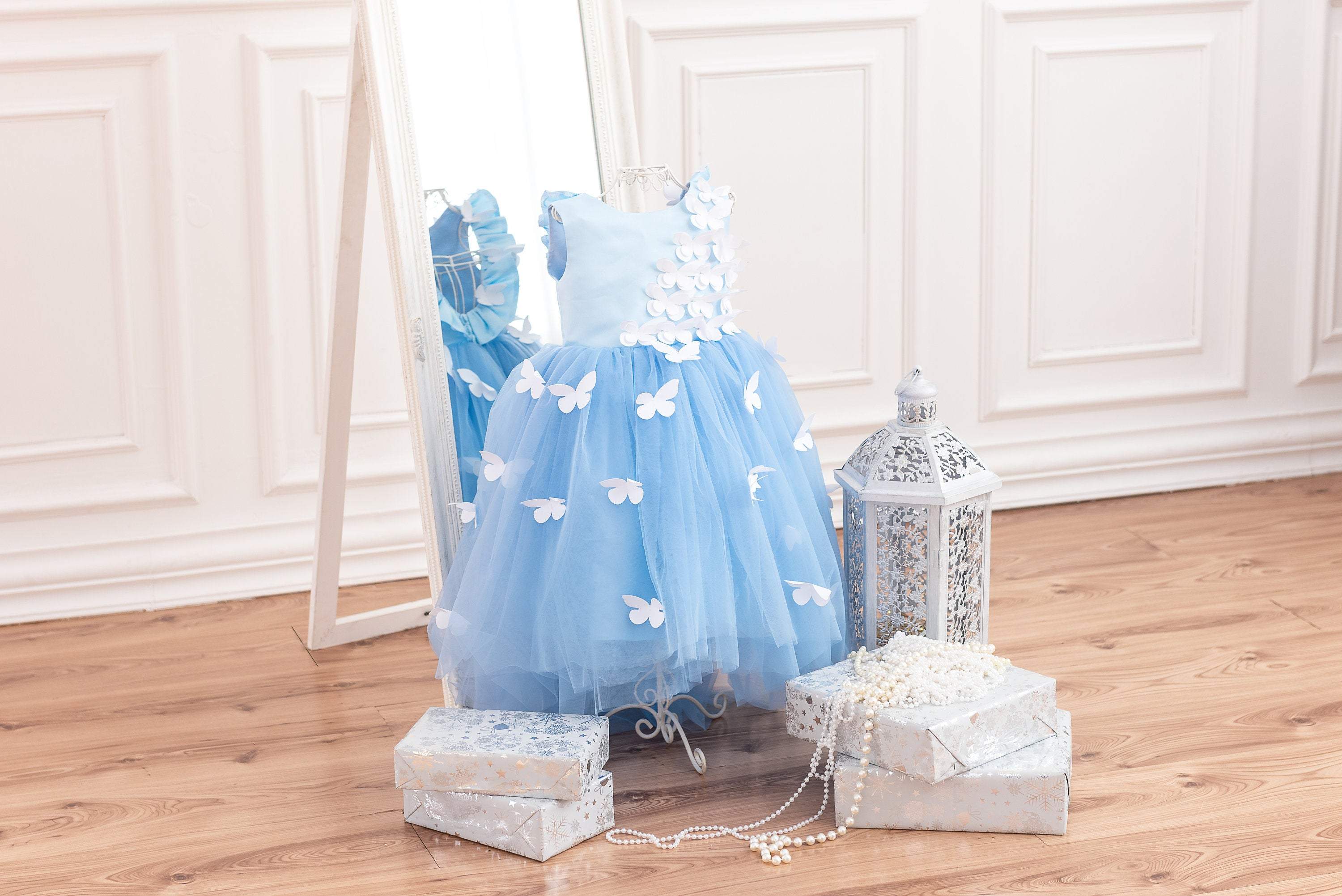 Light blue dress with white butterflies "Claire" for little princesses Light blue dress with white butterflies "Claire" for little princesses