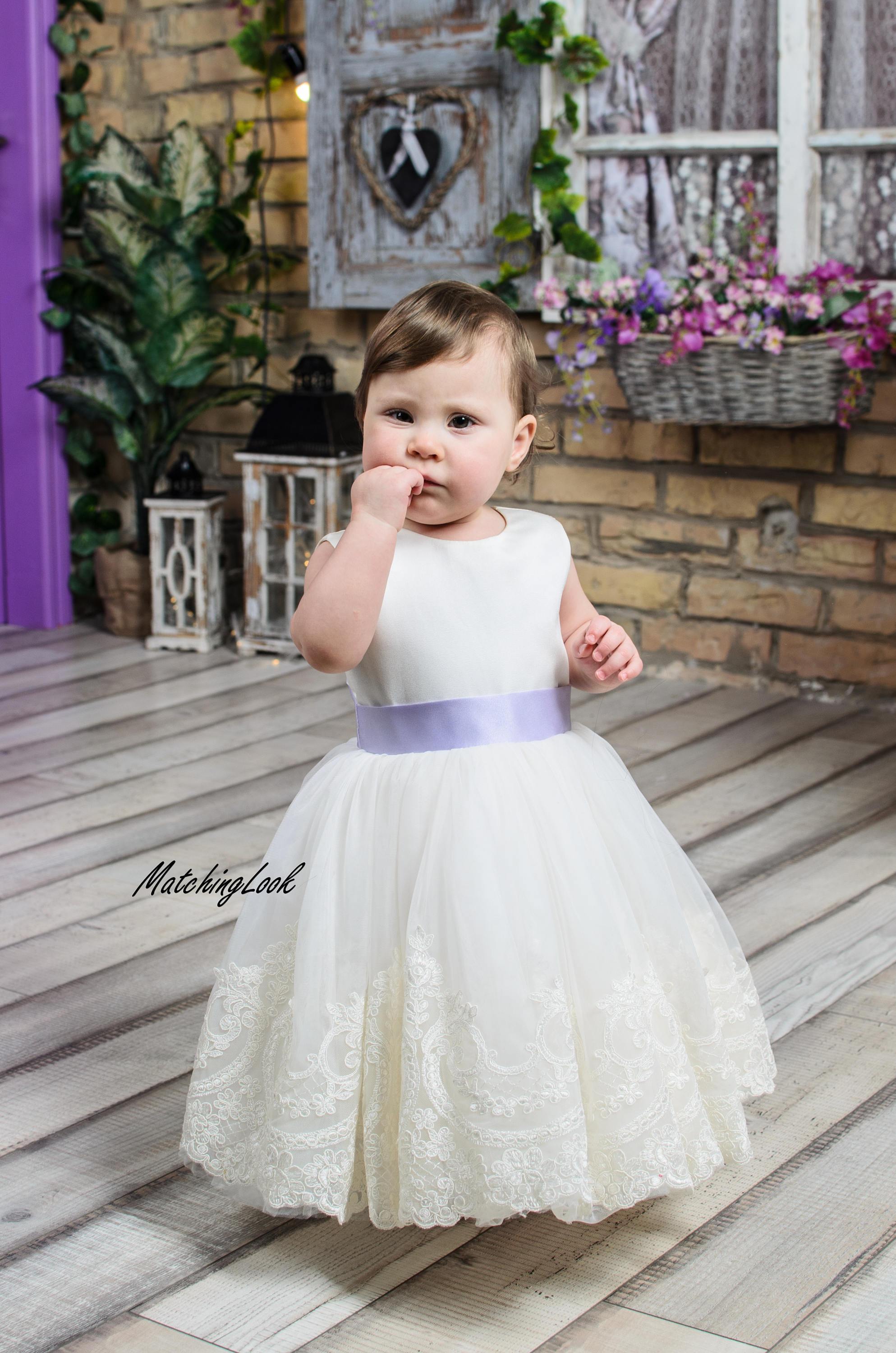 Girls tulle dress without sleeves "Julia" in white color Girls tulle dress without sleeves "Julia" in white color