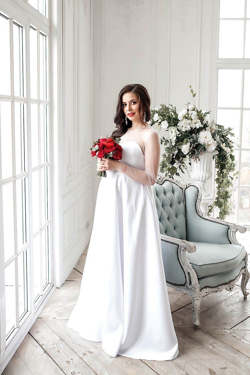 White maternity wedding dress "Olivia" White maternity wedding dress "Olivia"