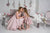 Asimetrisku kleitu komplekts mammai un meitai ''Pamela'' pūderrozā krāsā